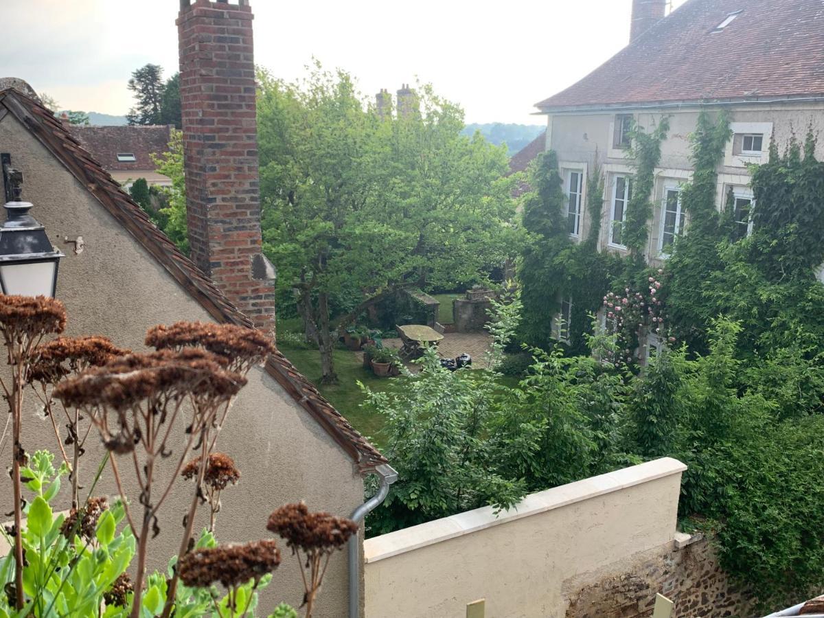 Le Nid Perche Bed & Breakfast Saint Sauveur en Puisaye Bagian luar foto